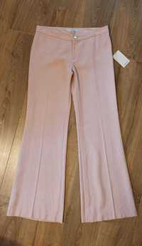 Zara Basic spodnie w kant flare bootcut wide leg szerokie pudrowy róż