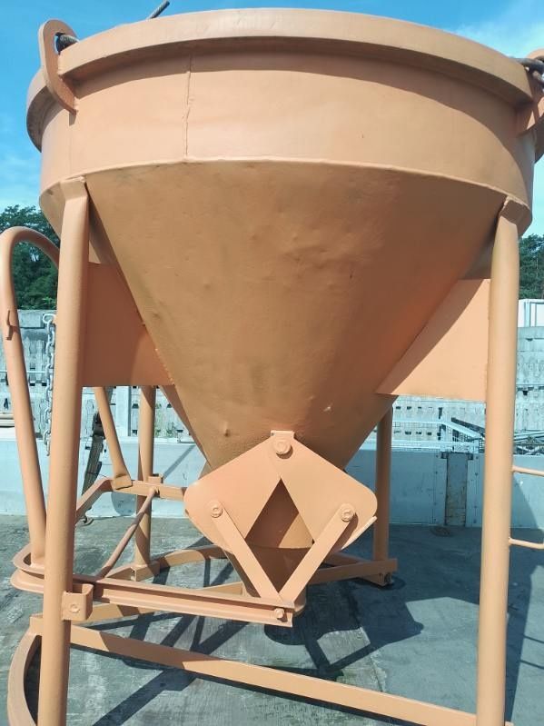 Pojemnik na beton kubeł 750 l