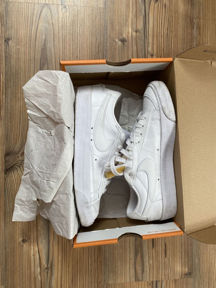 nike blazer