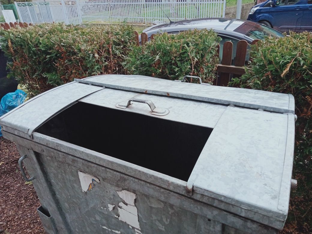 Pojemnik 1100l ocynk