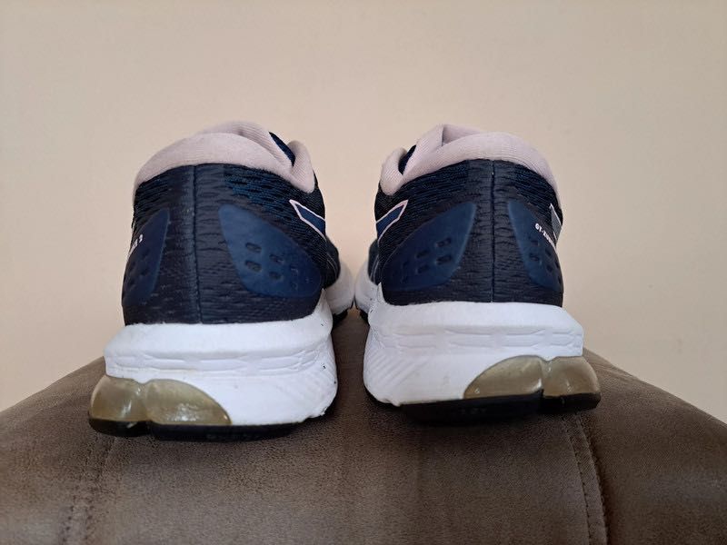 Buty Asics Gt-Xuberance 2 rozm. 40 do biegania