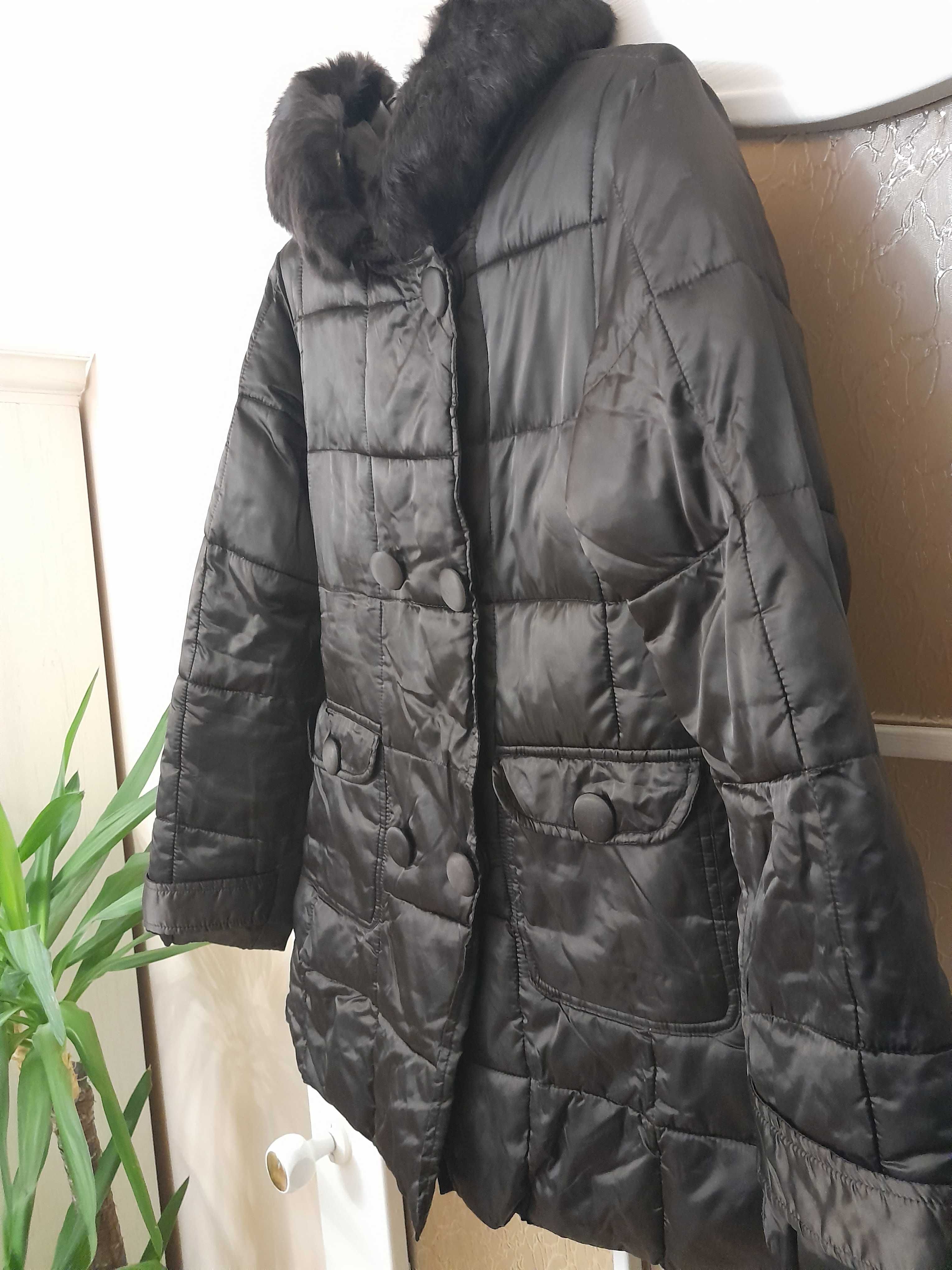 Зимня курточка  жіноча