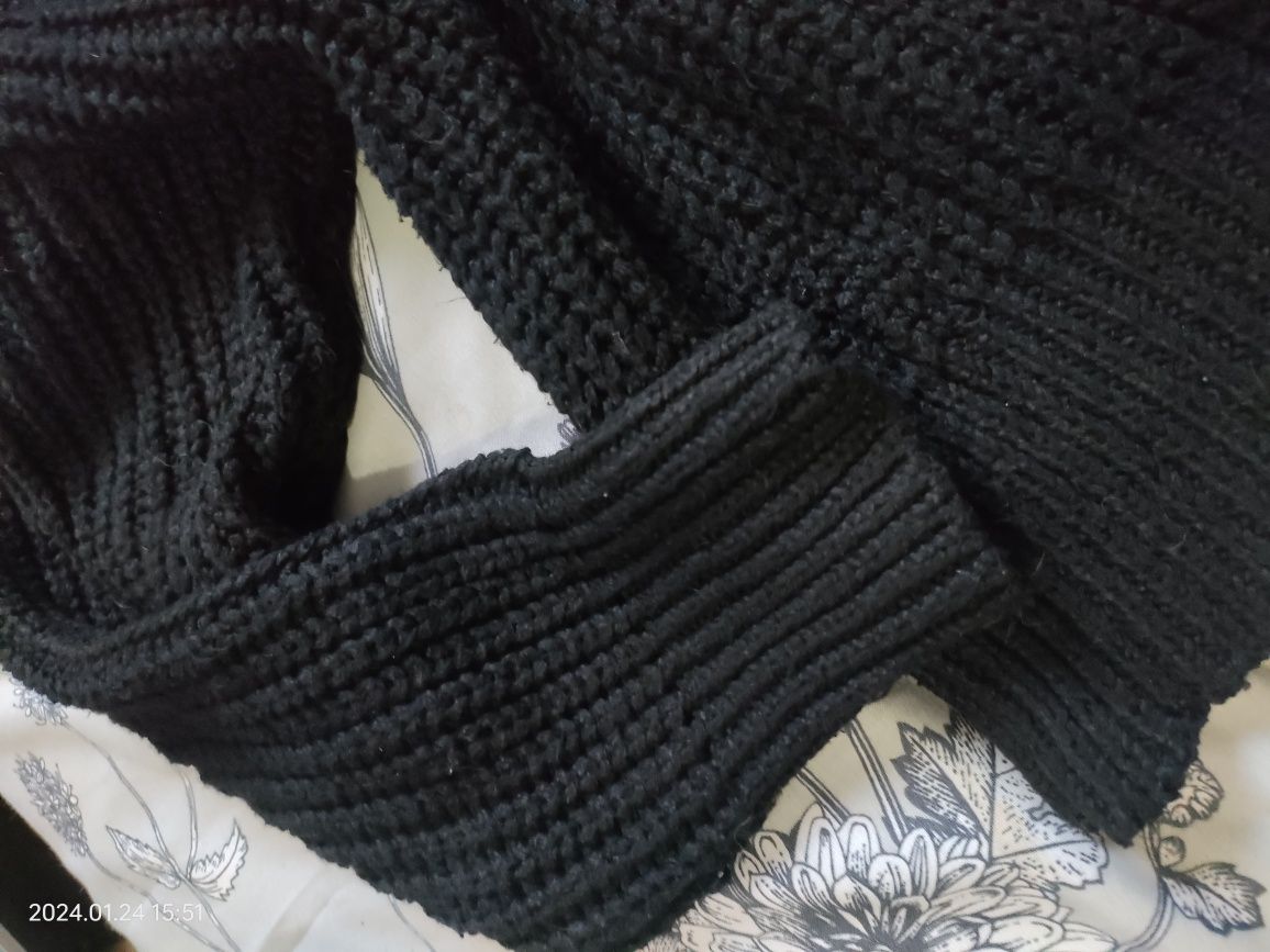 Gruby damski ciepły czarny sweter prettylittlething oversize
