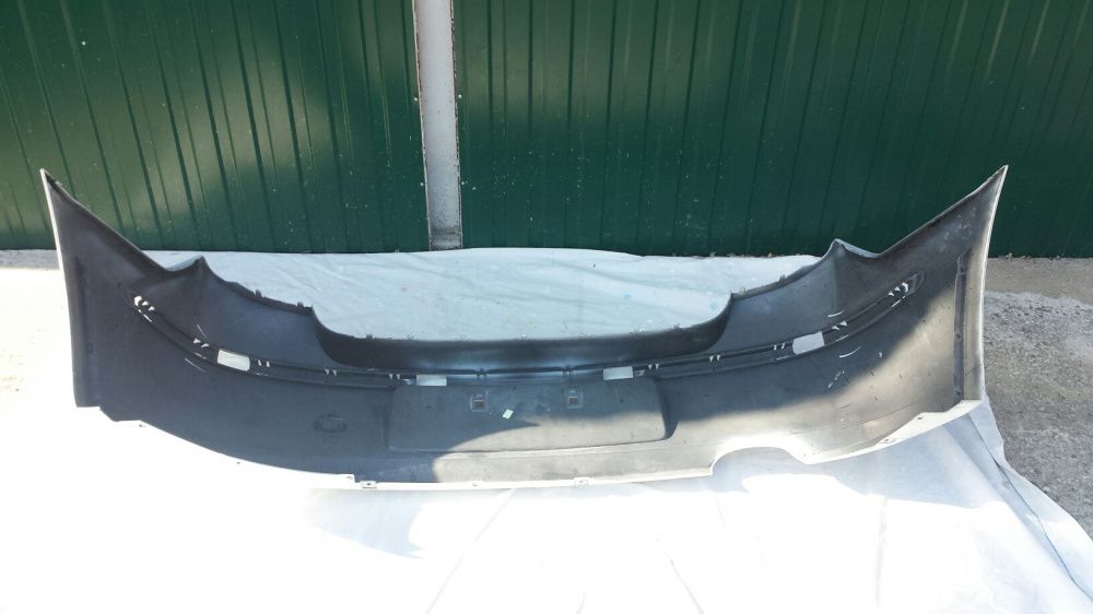 Pára-choques traseiro BMW 118 D