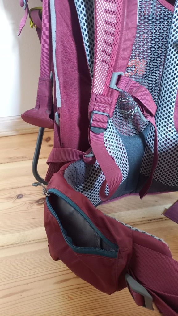 Nosidełko turystyczne  Deuter Kid Comfort