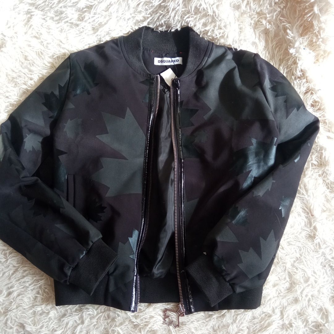 Класний Бомбер Dsquared