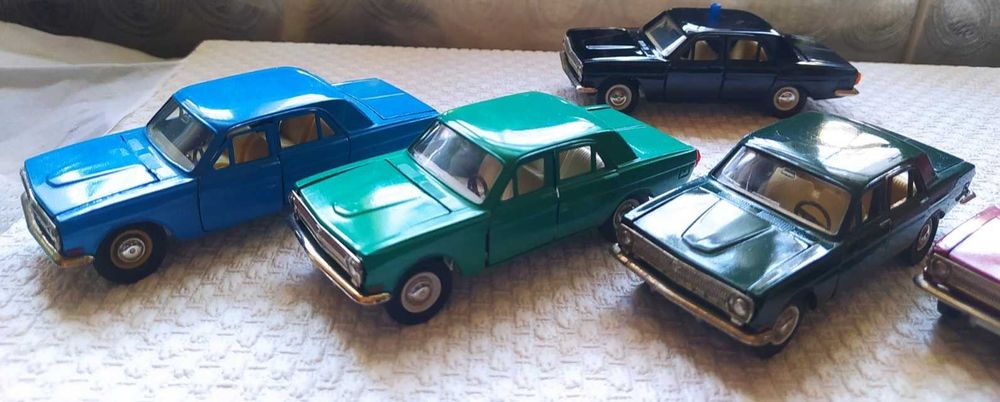 Масштабні моделі 1:43