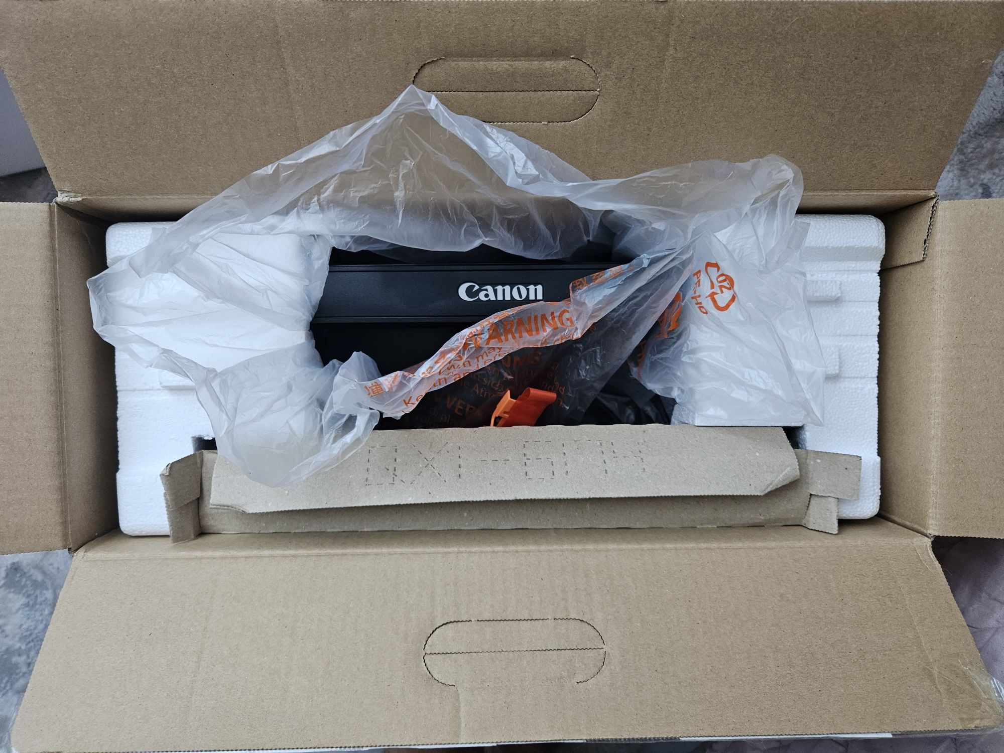 Продам принтер/сканер Canon PIXMA