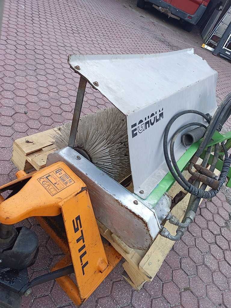 Zamiatarka dedykowana do pojazdów komunalnych EGHOLM