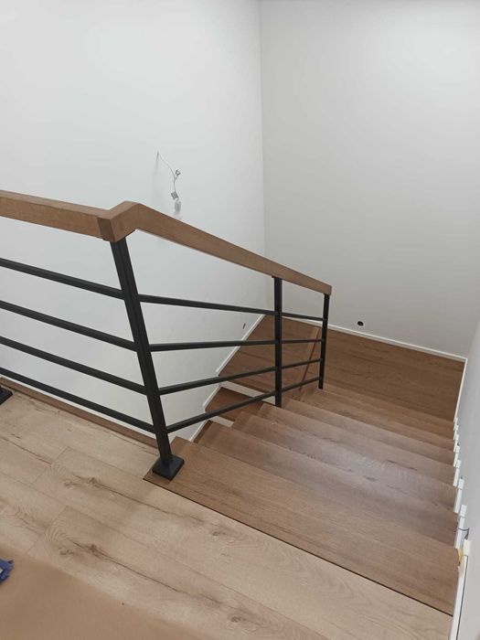 Schody drewniane, na beton
