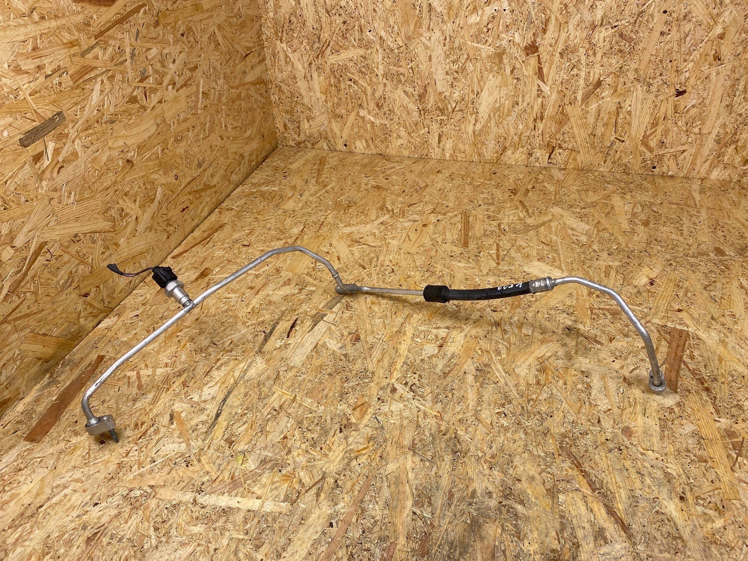 Wąż Rurka przewód Klimatyzacji VW Skoda Seat Audi