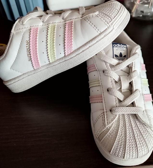 Półbuty adidasy dla dziewczynki Adidas superstar 26