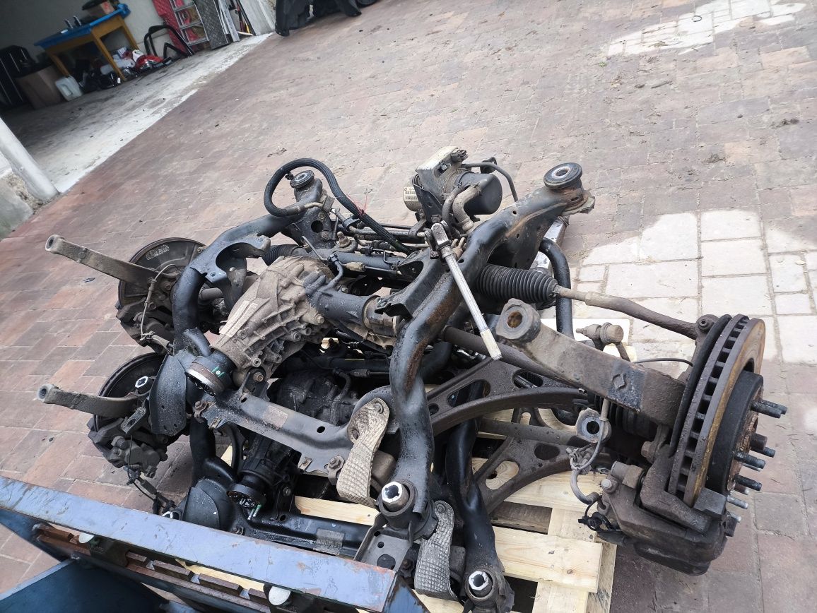 Zawieszenie przód sanki zwrotnica dyfer Jeep Grand Cherokee WK2