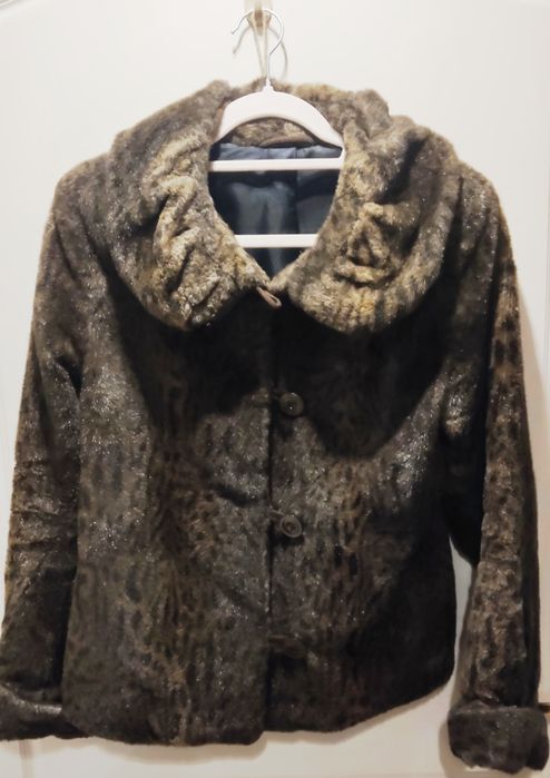 Krótkie lekkie futerko damskie.Rozm.36