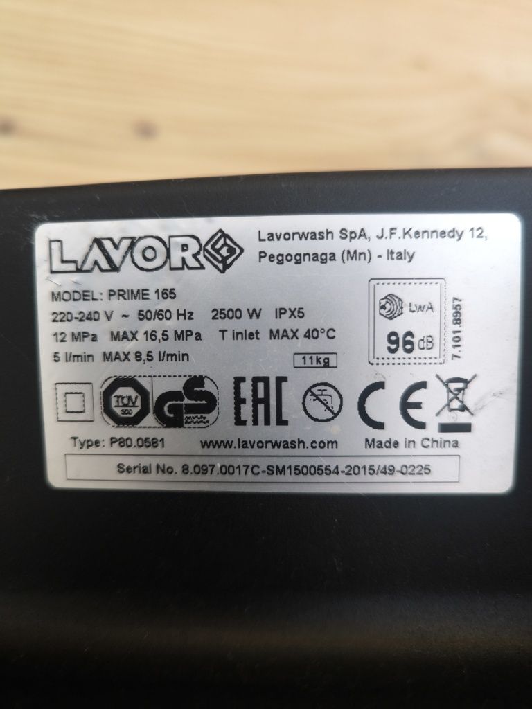 Myjka ciśnieniową Lavor prime 165 praktycznie nowy.