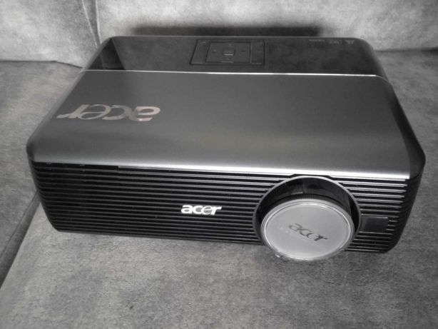 Nowy projektor Projector Acer P5271