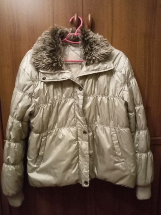 Куртка женская,Италия.оригинал,серебро,.48 разм.Отличная.Без нюансов