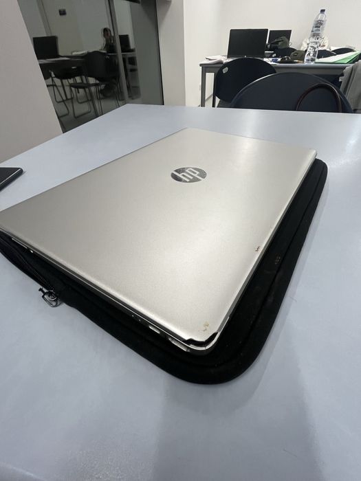 Vendo computador HP SEM USO.
