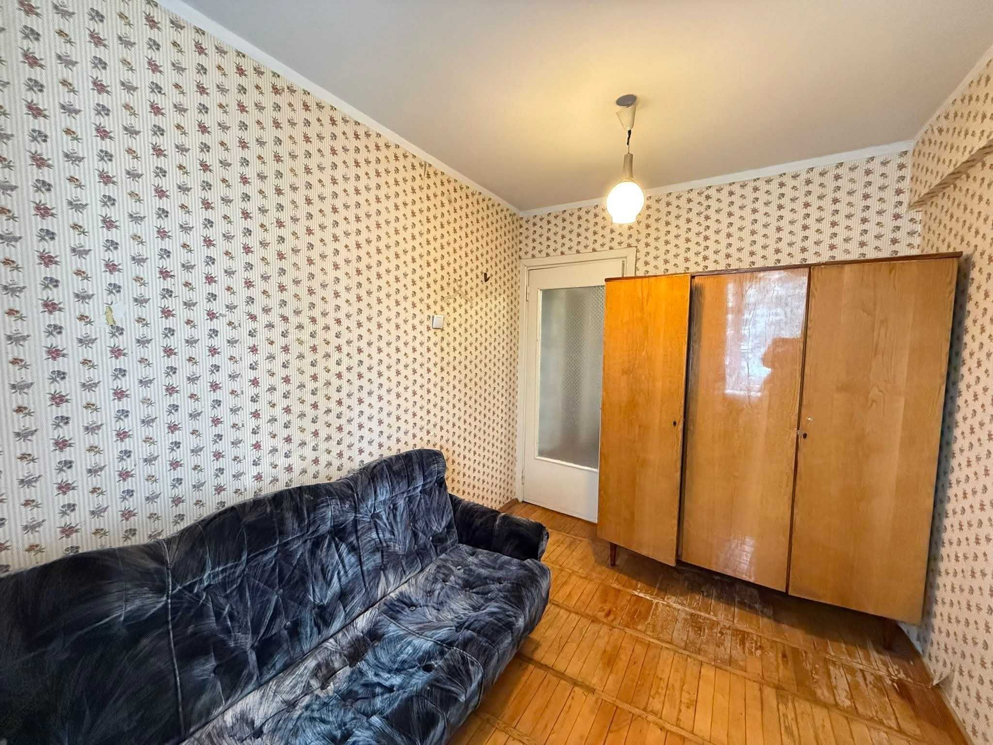 Продається 2к.квартира мікрорайон Бам, вул.Гузара (Колишня Чалдаєва)