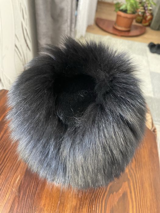 Меховая зимняя шапка