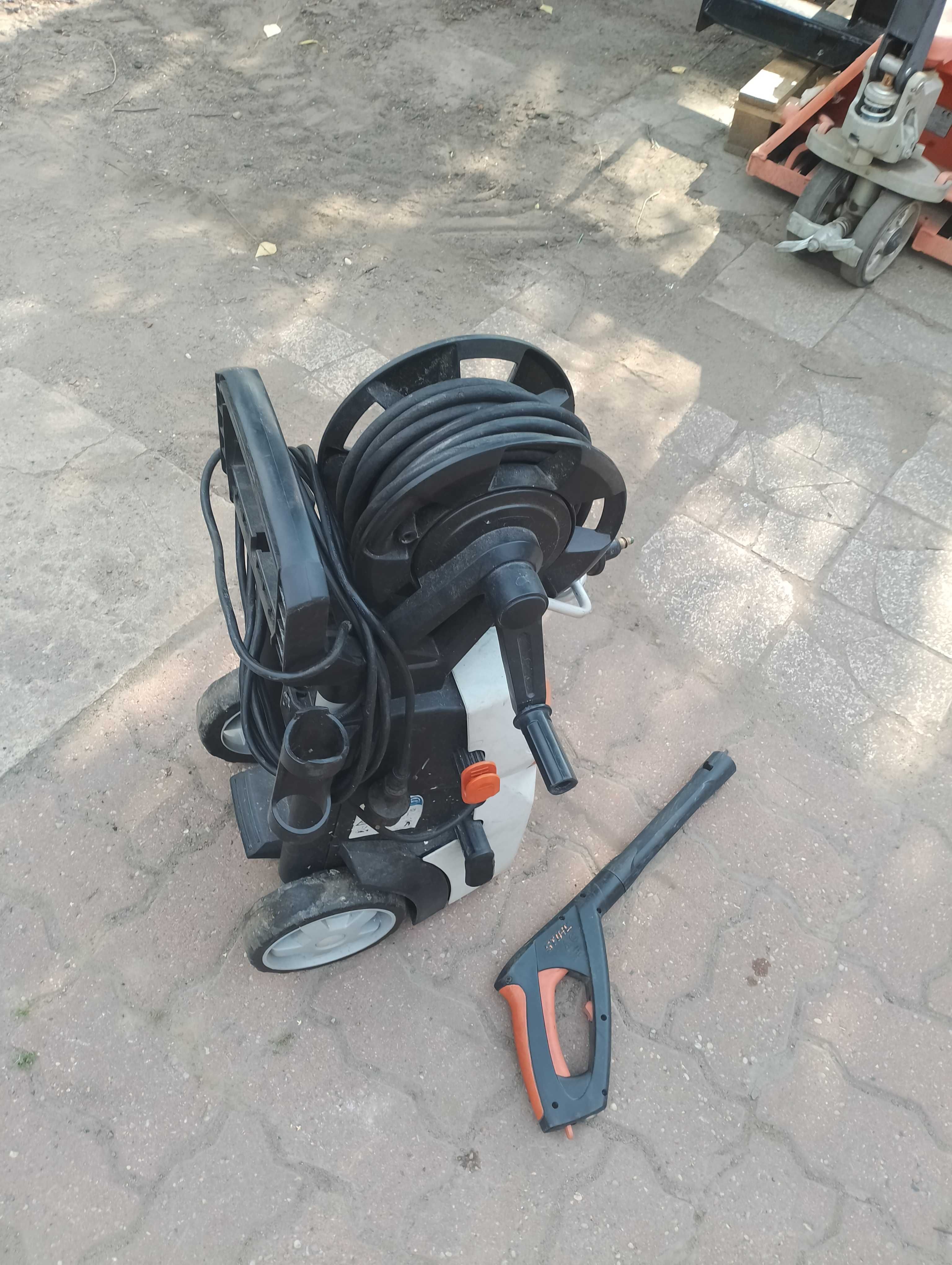 Myjka ciśnieniowa Stihl RE 129 PLUS uszkodzona na części