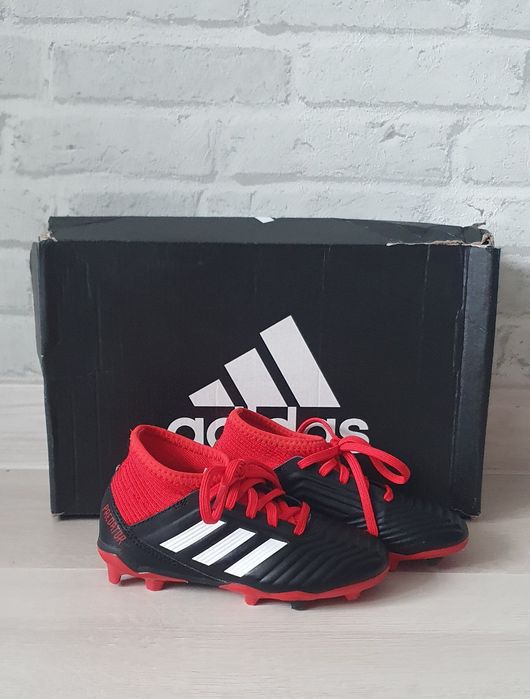 Продам бутсы Adidas Predator