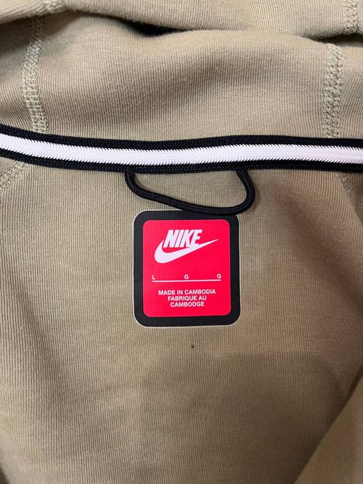 Толстовка Nike Tech Fleece