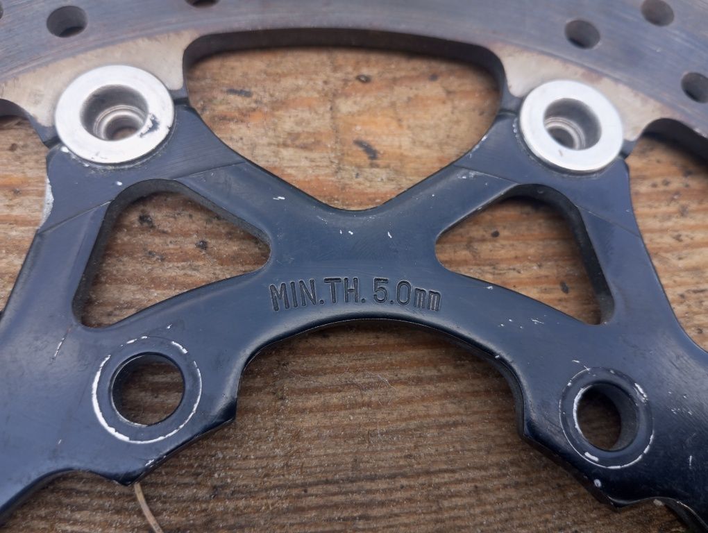 Tarcza tarcze 5 mm hamulcowe Suzuki GSXR 1000 K3 K4 K5 przód tył L4