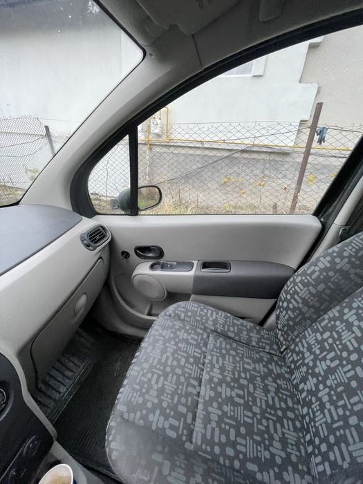 Рено Modus 200 2005