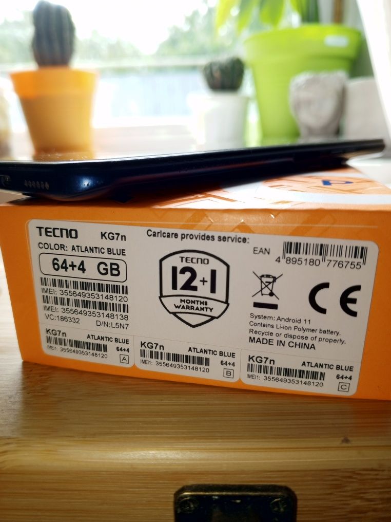 СМАРТФОН  телефон техно Спарк TECNO SPARK 8 4/64GB