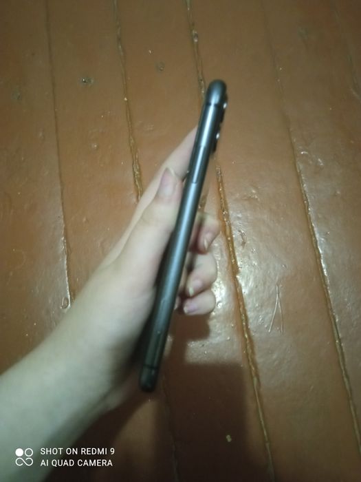 Айфон 11 . Срочно