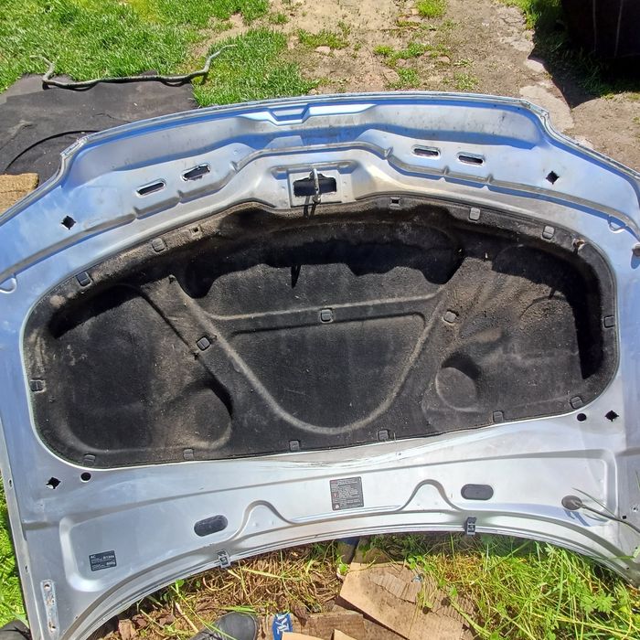 Volkswagen Passat b-5+ обешумка капота шумоізоляція