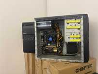Розпродаж комп'ютерів Intel Core i7 (16Gb)