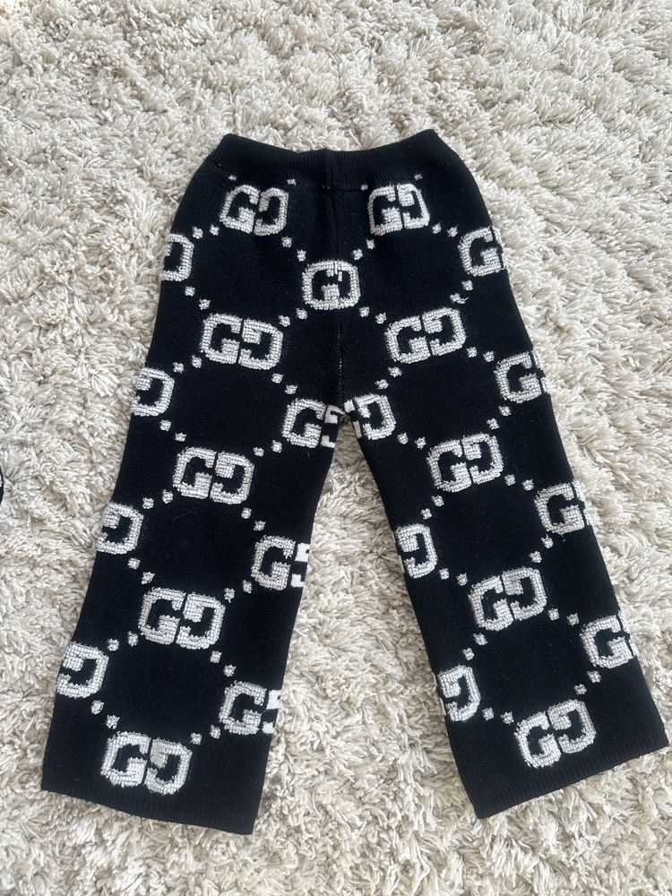 Вязанный костюм Gucci 104-110