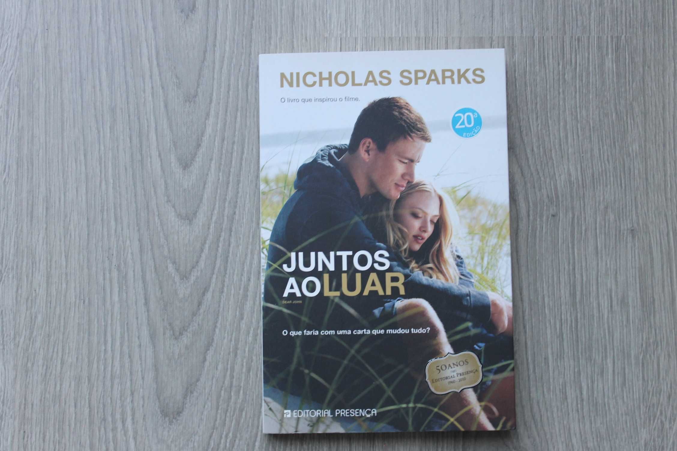 Livro Juntos ao Luar de Nicholas Sparks