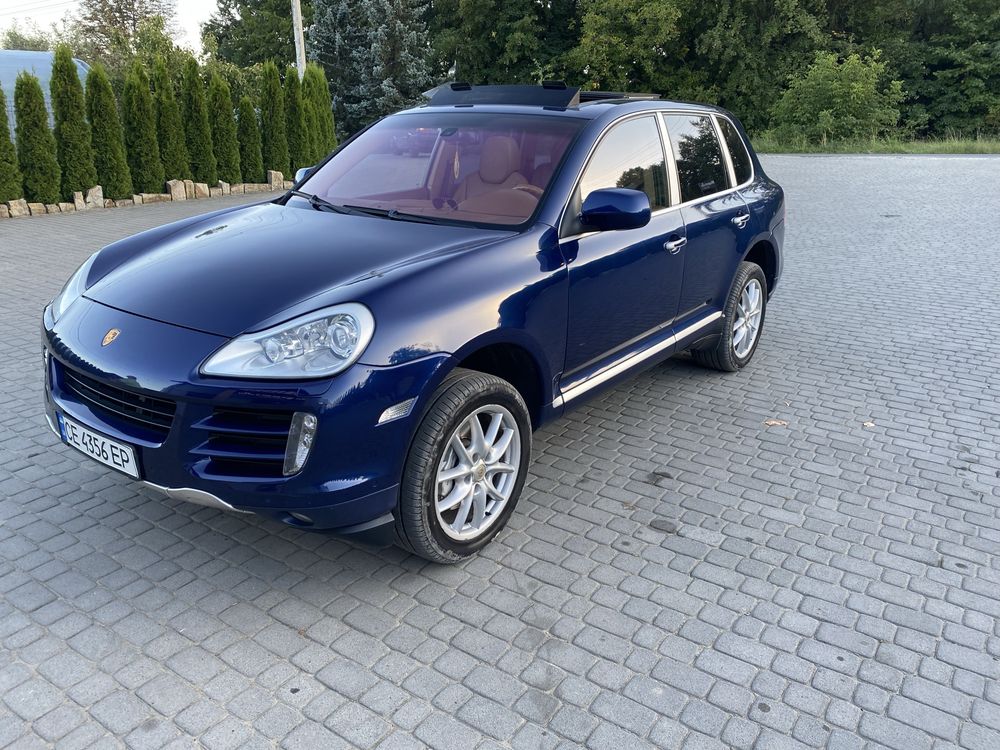 Продам порш каєн в дуже гарному стані