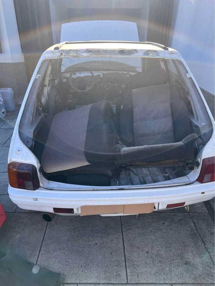 Peugeot 205 Turbo Diesel 3P / 5L – Versão Rara de Fábrica