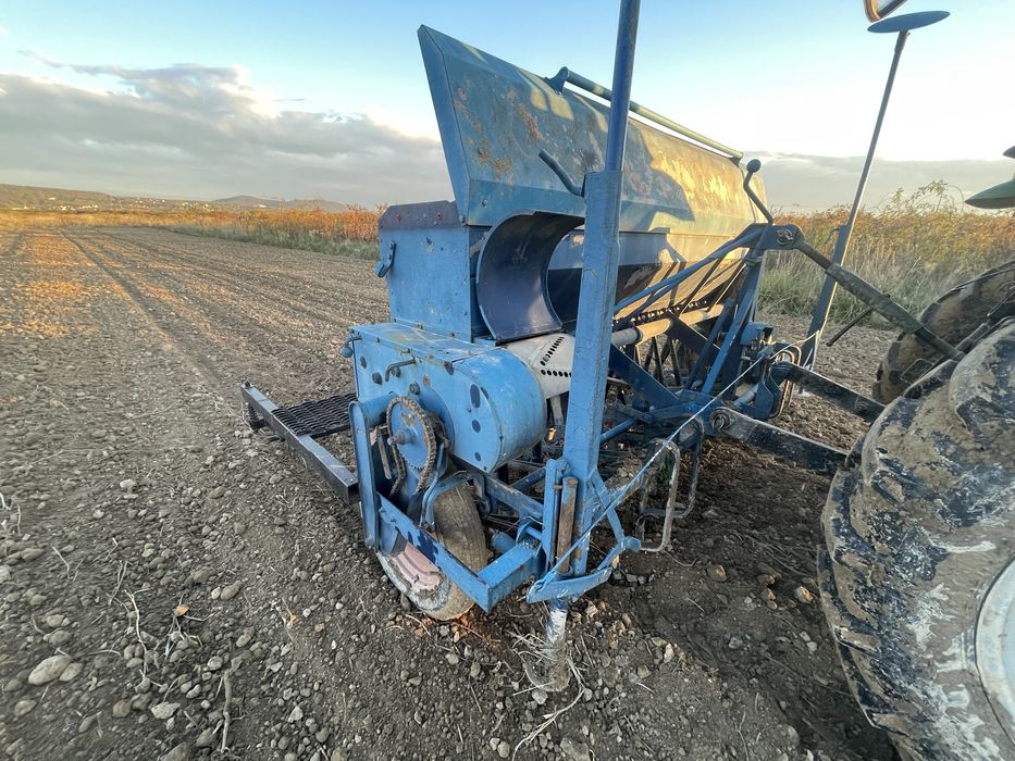 Продам сівалку.