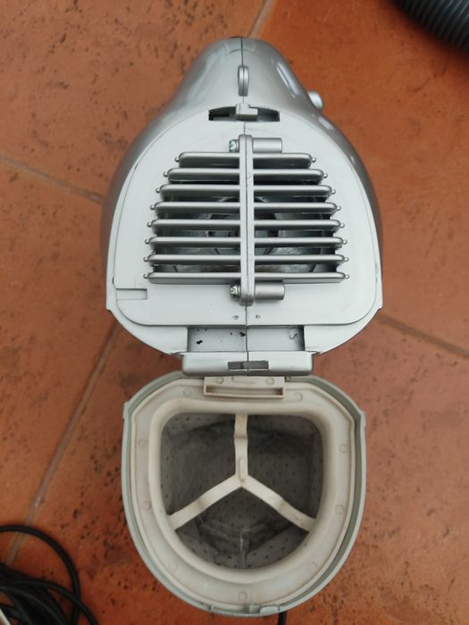 Mini Aspirador de Corrente