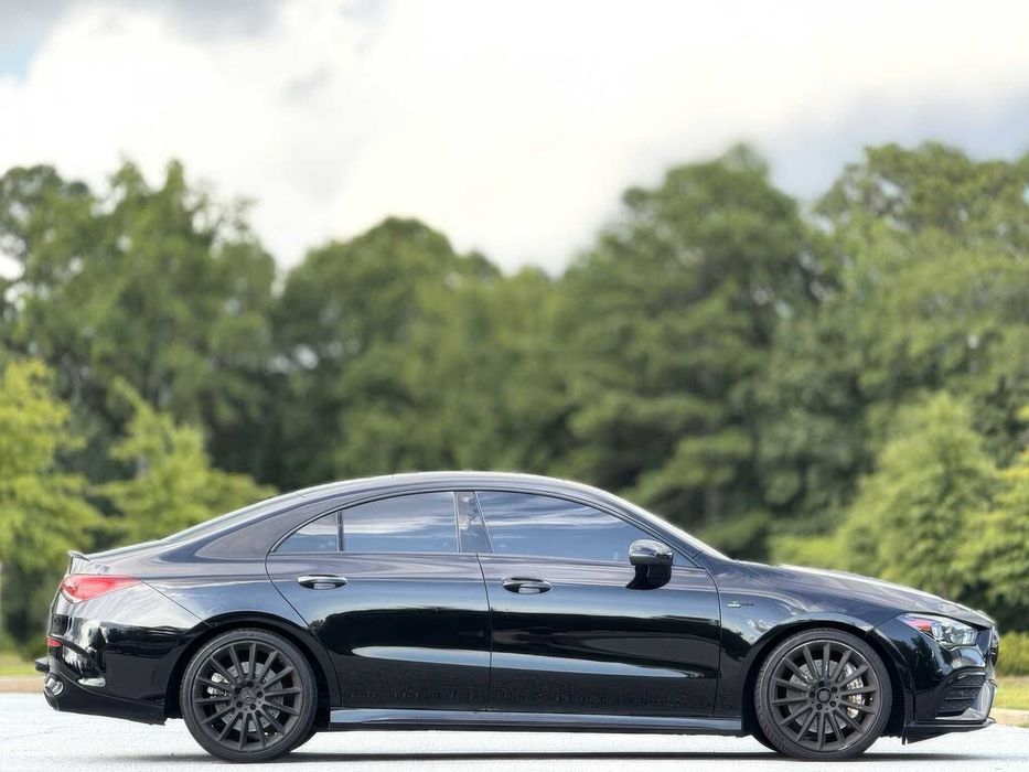 Mercedes-Benz CLA AMG CLA 35 4MATIC      2023