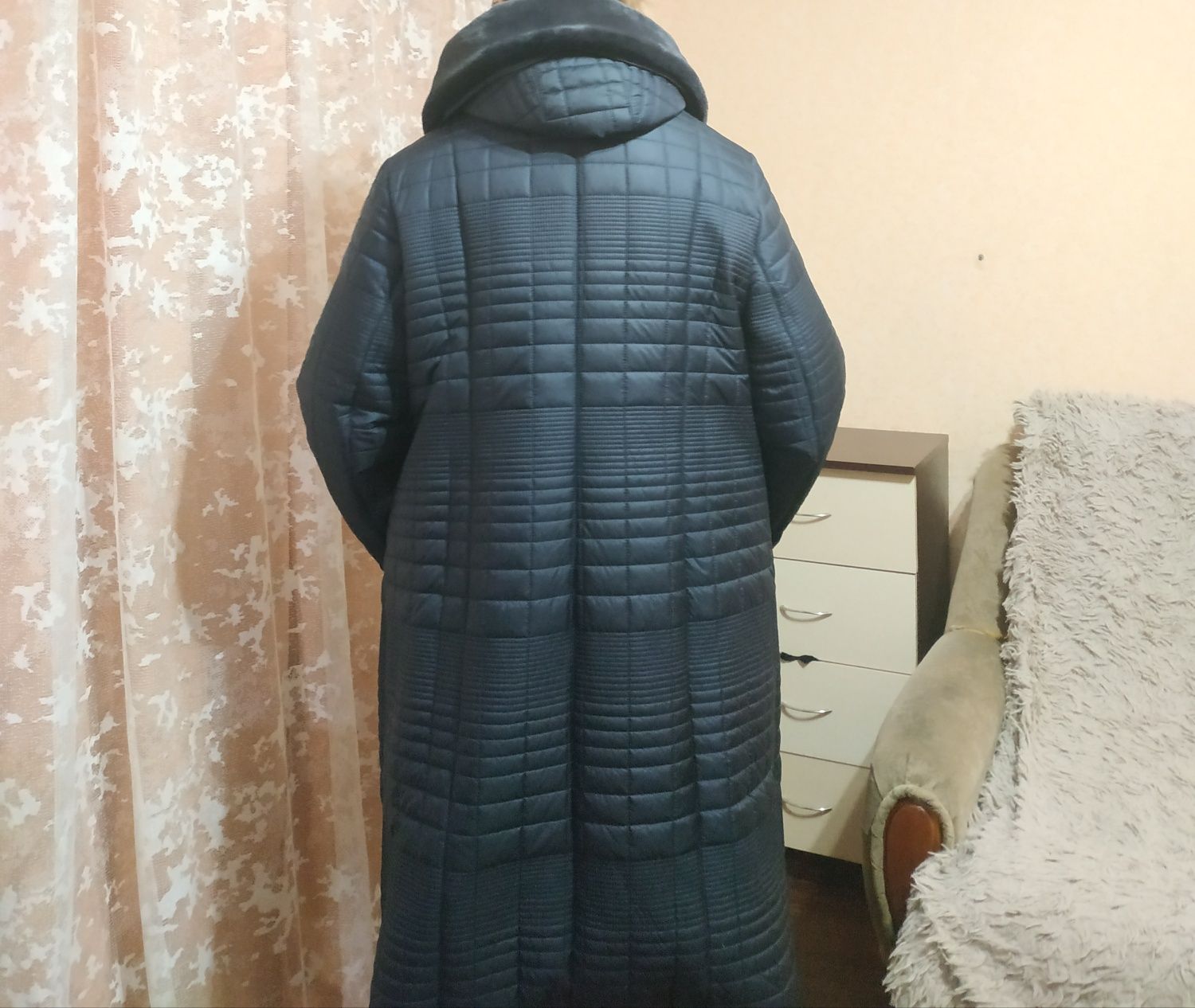 Продам   зимнее пальто, куртка 62 размер