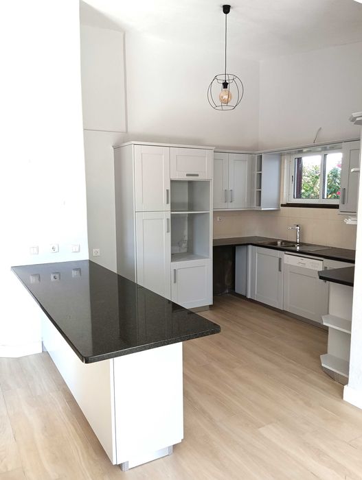 Lacagem de móveis cozinhas portas roupeiros