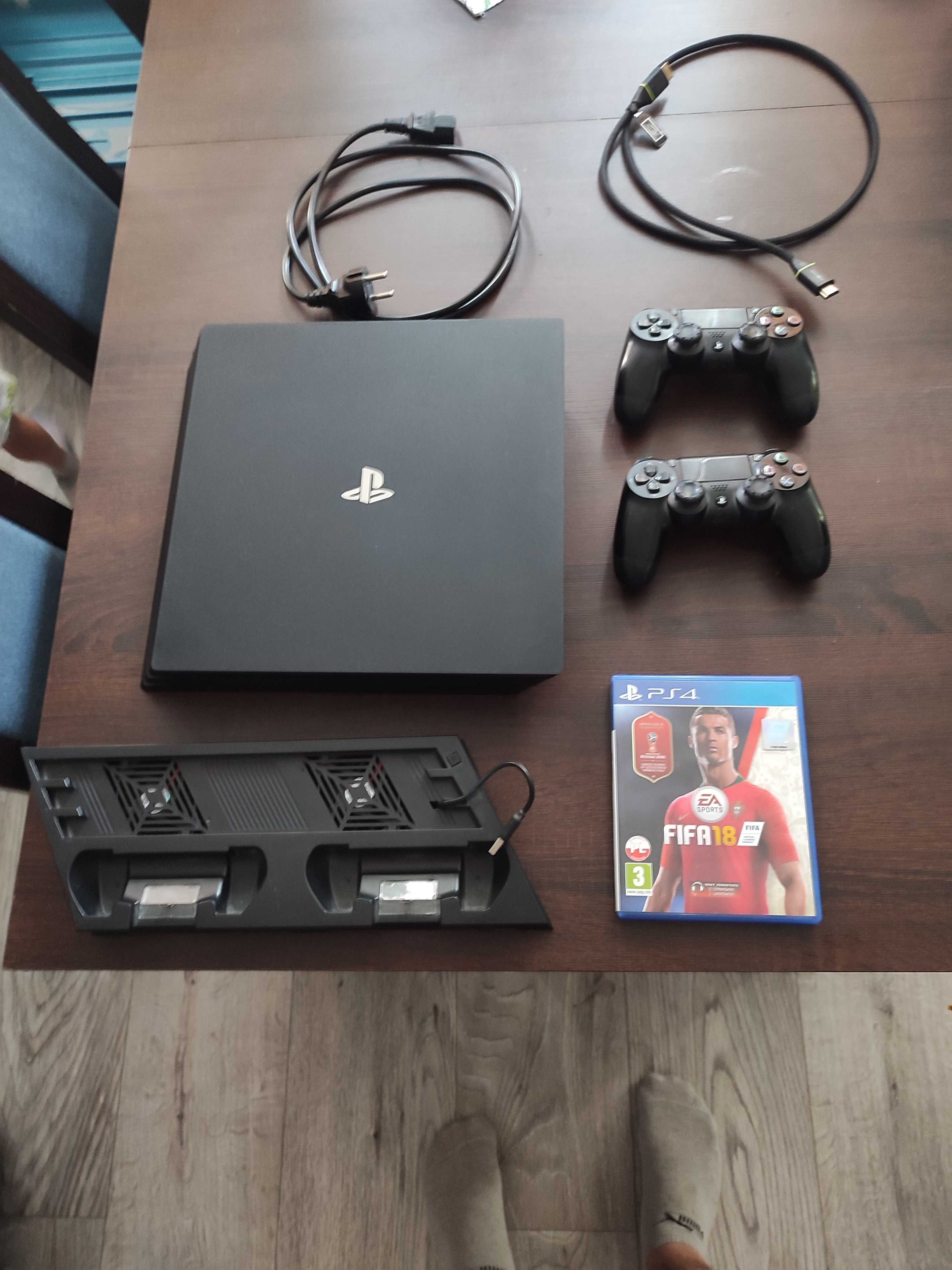 Konsola PS4 Pro CUH-7116B