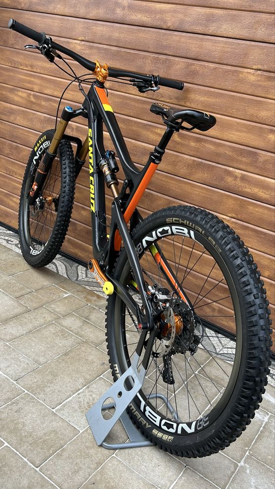 Двохпідві Santa Cruz Nomad cc Карбон 27,5" / L"