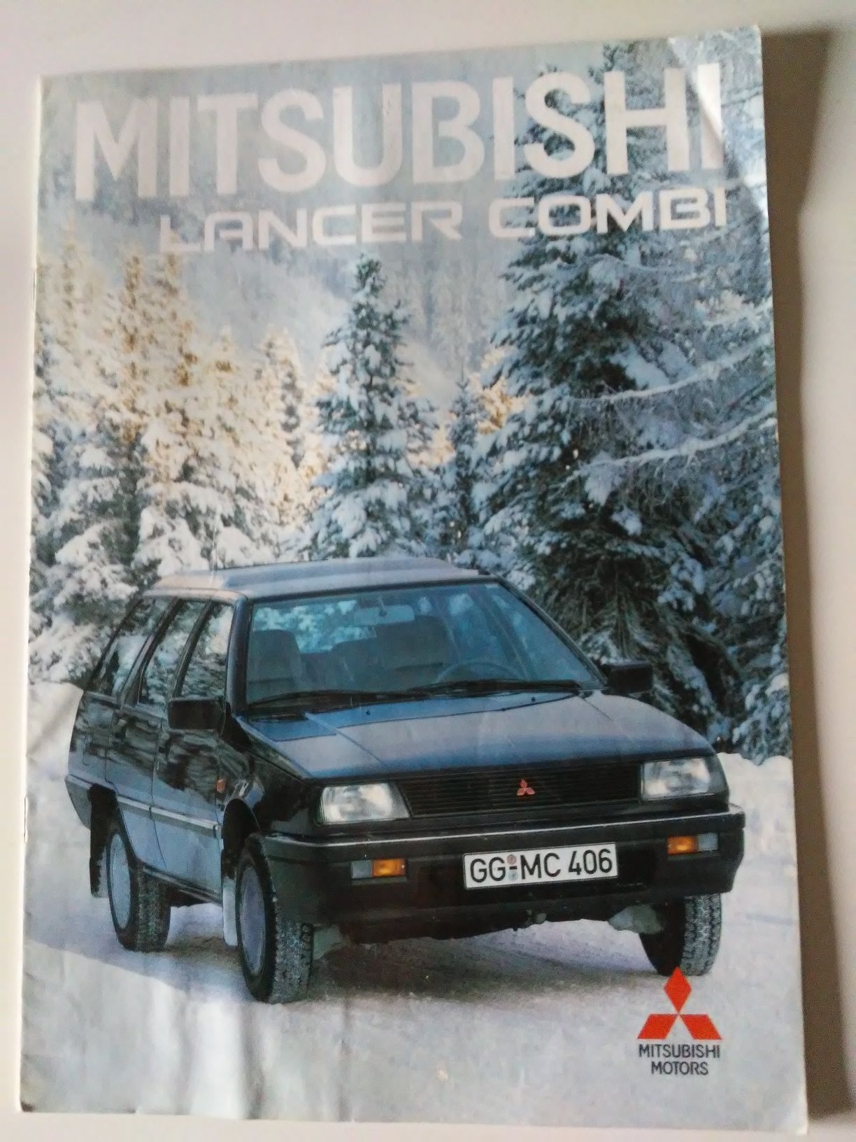 Prospekt samochodowy Mitsubishi Lancer combi