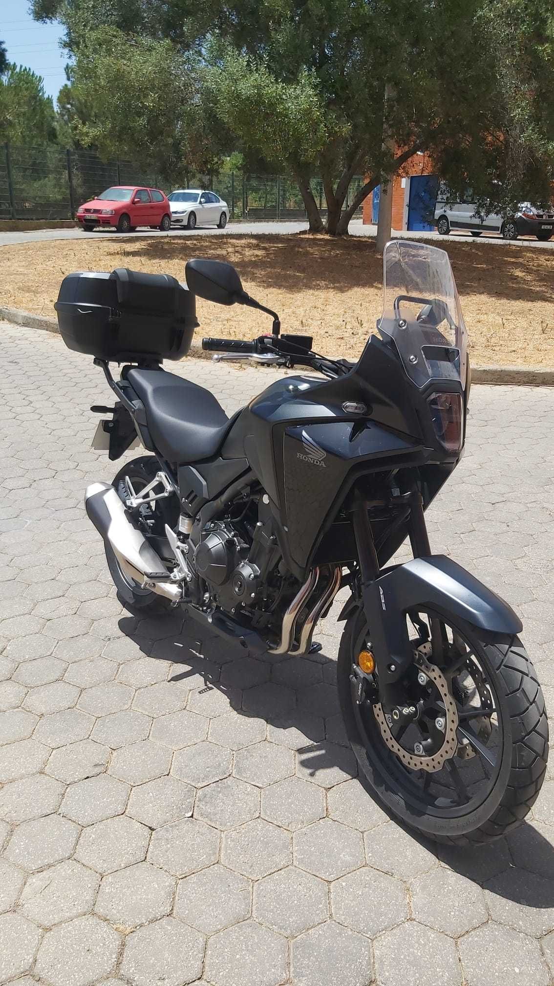 Honda NX500 só com 1059 Km