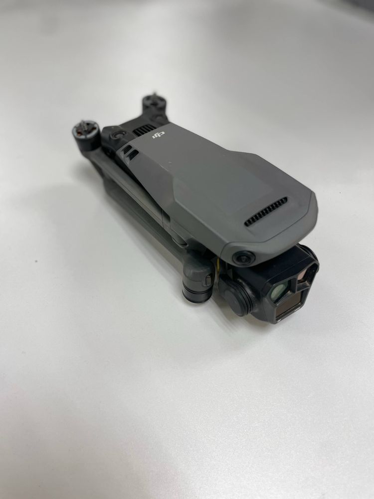 DJI Mavic 3 Pro • Ідеальний стан • Камера Hasselblad