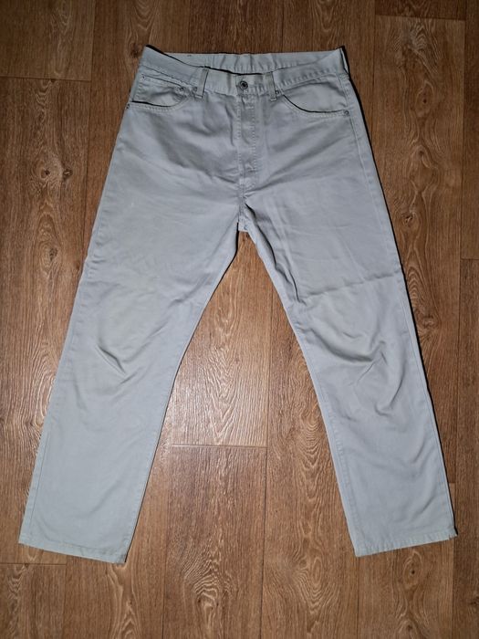 Джинсы белые Levis мужские