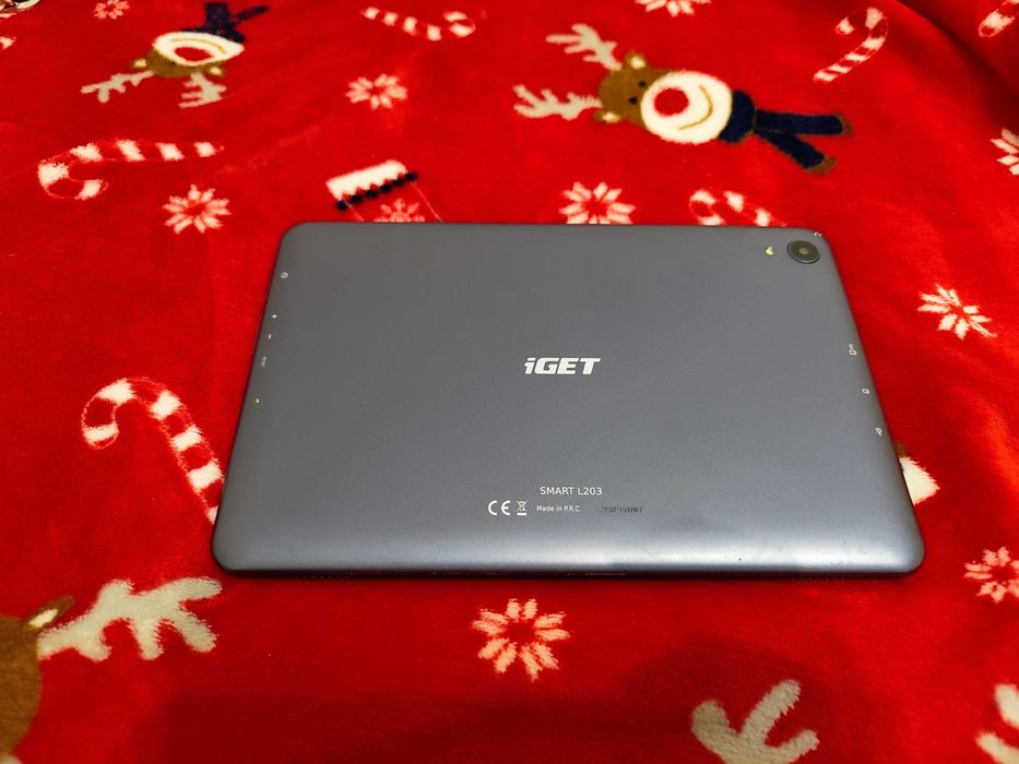 Планшет iGET Smart l203 (екран целий)