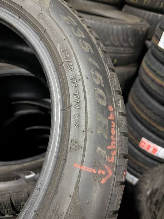 R18 235/50 Pirelli Scorpion Winter